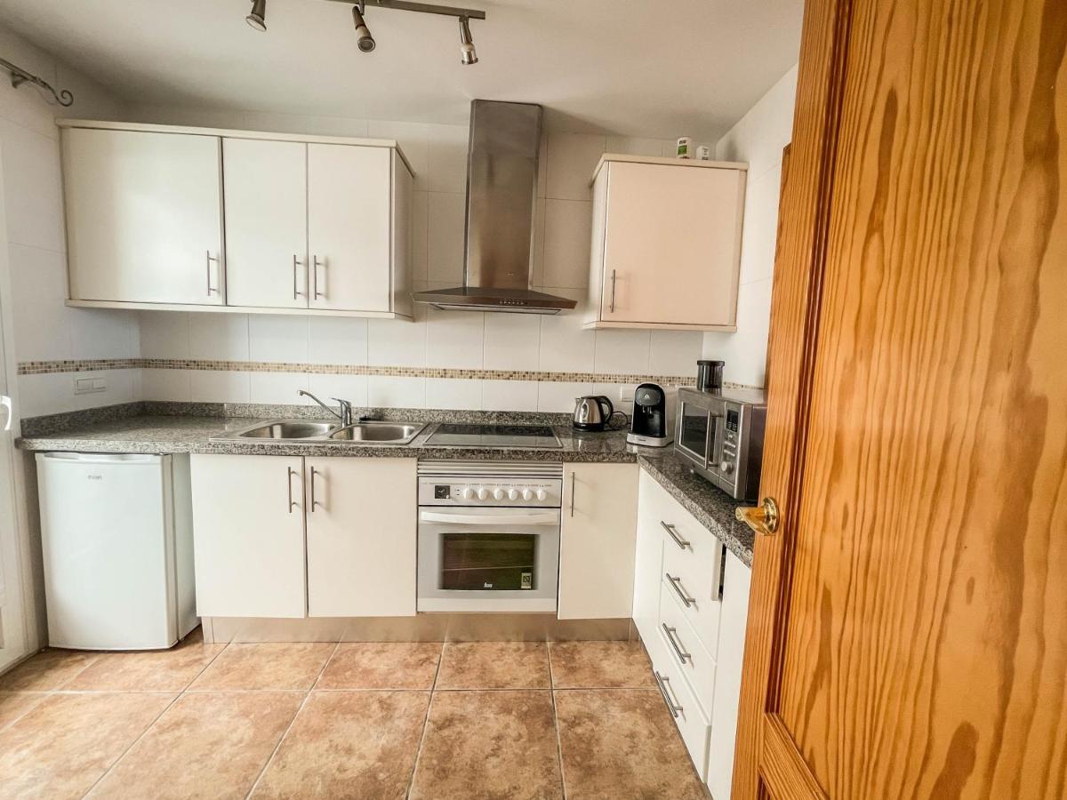 Willa Charming Townhouse With Sea Views & Pool In Altea Calpe Zewnętrze zdjęcie